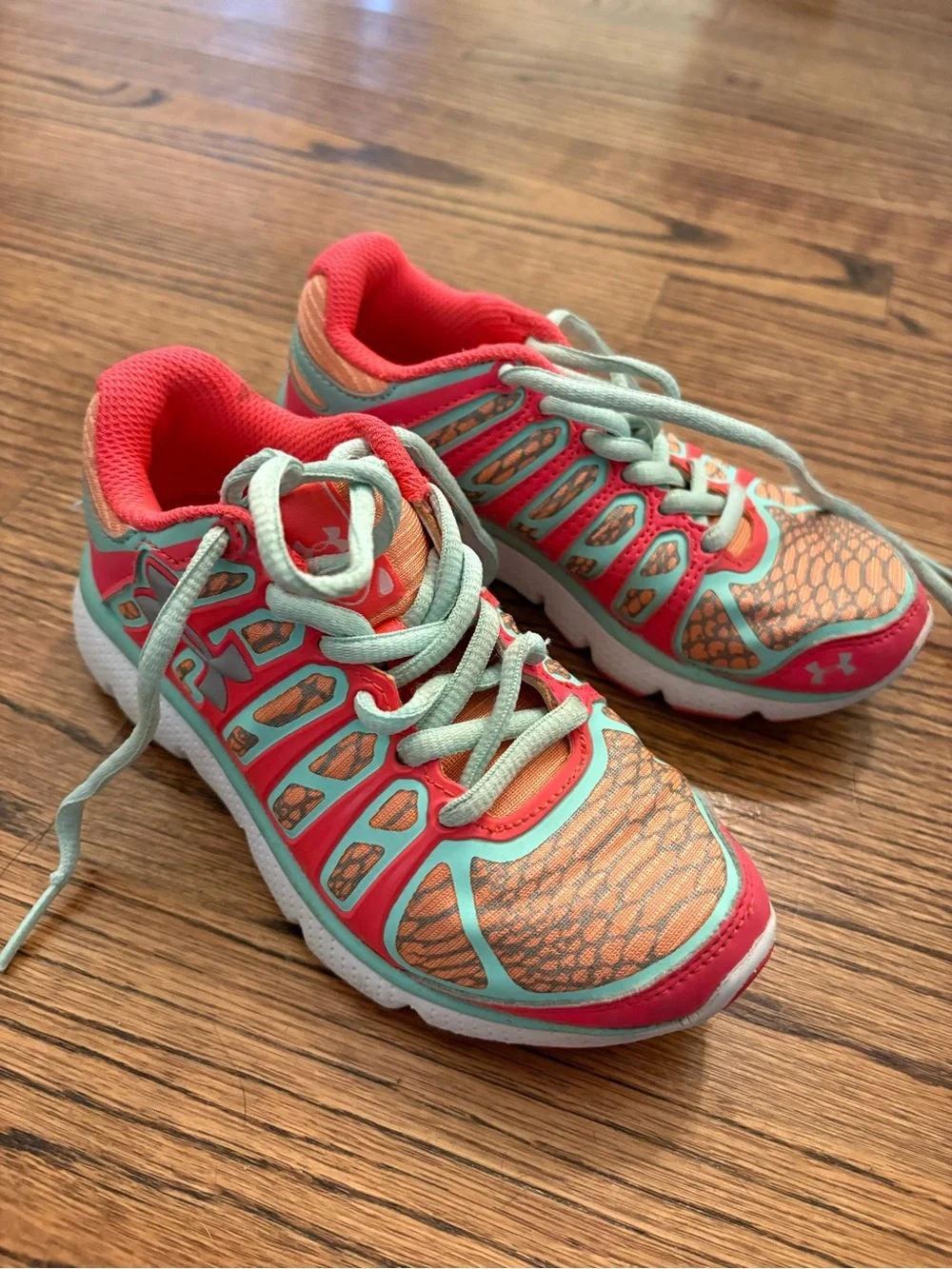 Under Armour Girl’s Coral and Mint Athletic Running Shoes